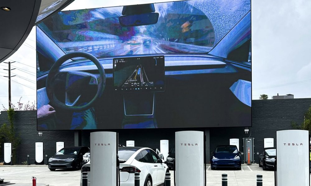 tesla-diner-supercharger
